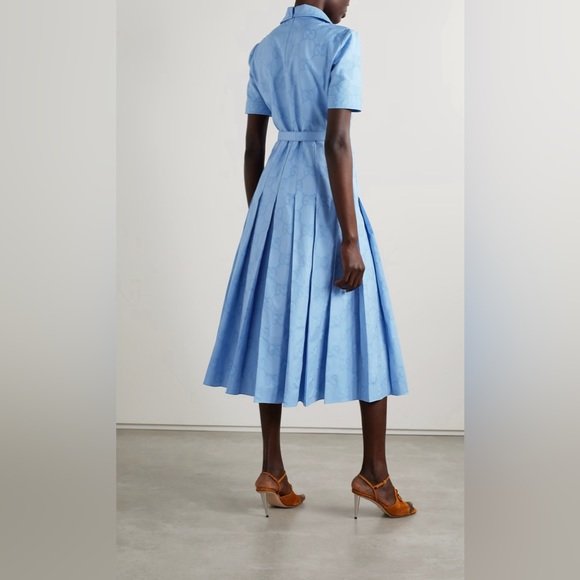 GUCCI
Belted pleated cotton Oxford-jacquard midi dress IT42 = US6 - Picture 2 of 11